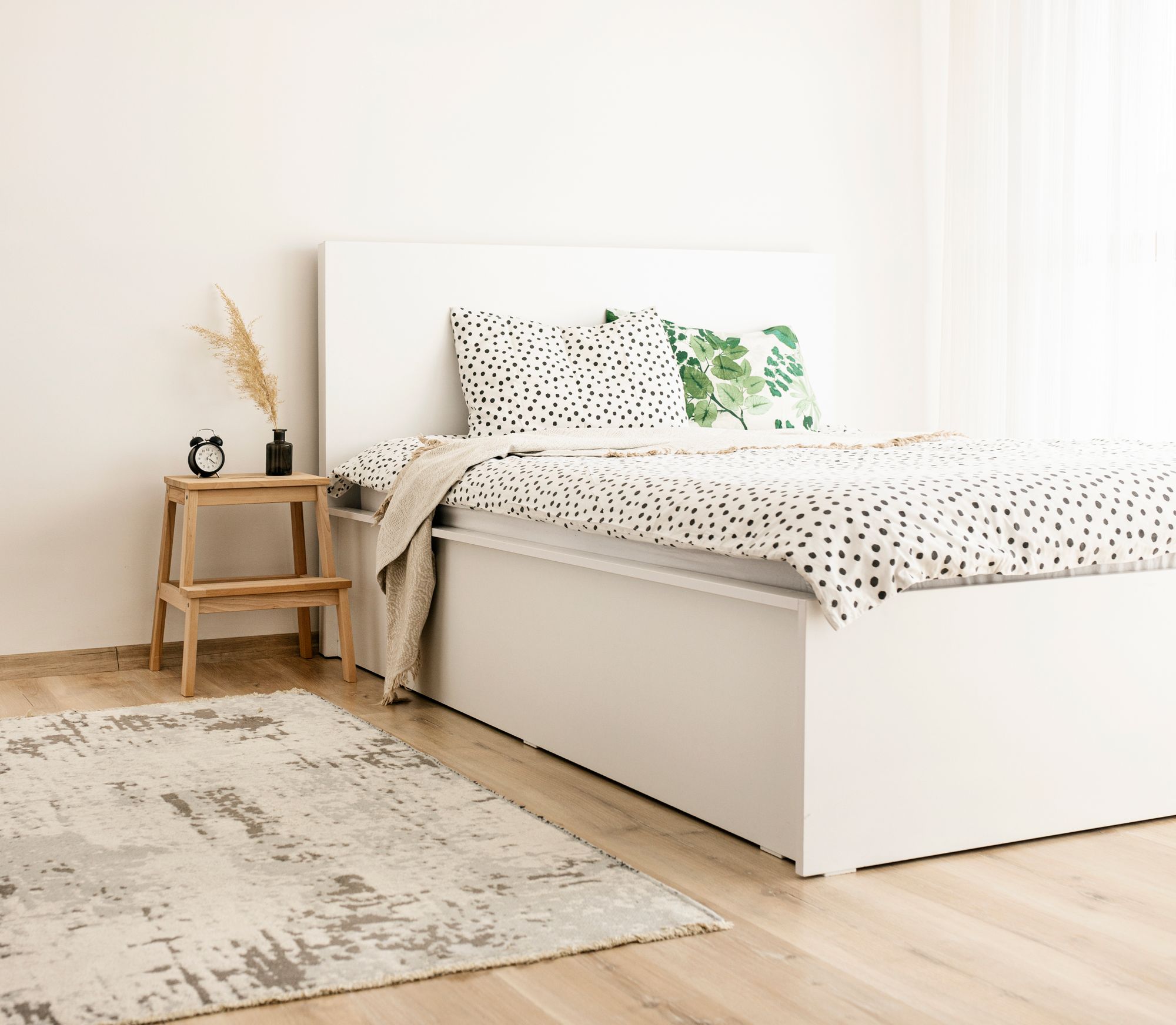 Nhà phố 2 tầng nên thiết kế nội thất như thế nào?